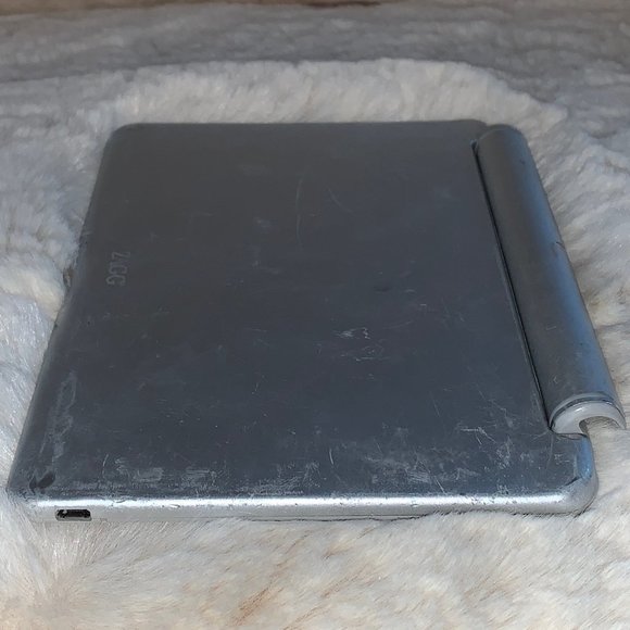 ZAGG Book Keyboard and Case‎ for iPad mini 2 or 3 White Silver - Picture 3 of 13